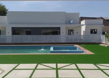 Merat Hotels Swimming Pool